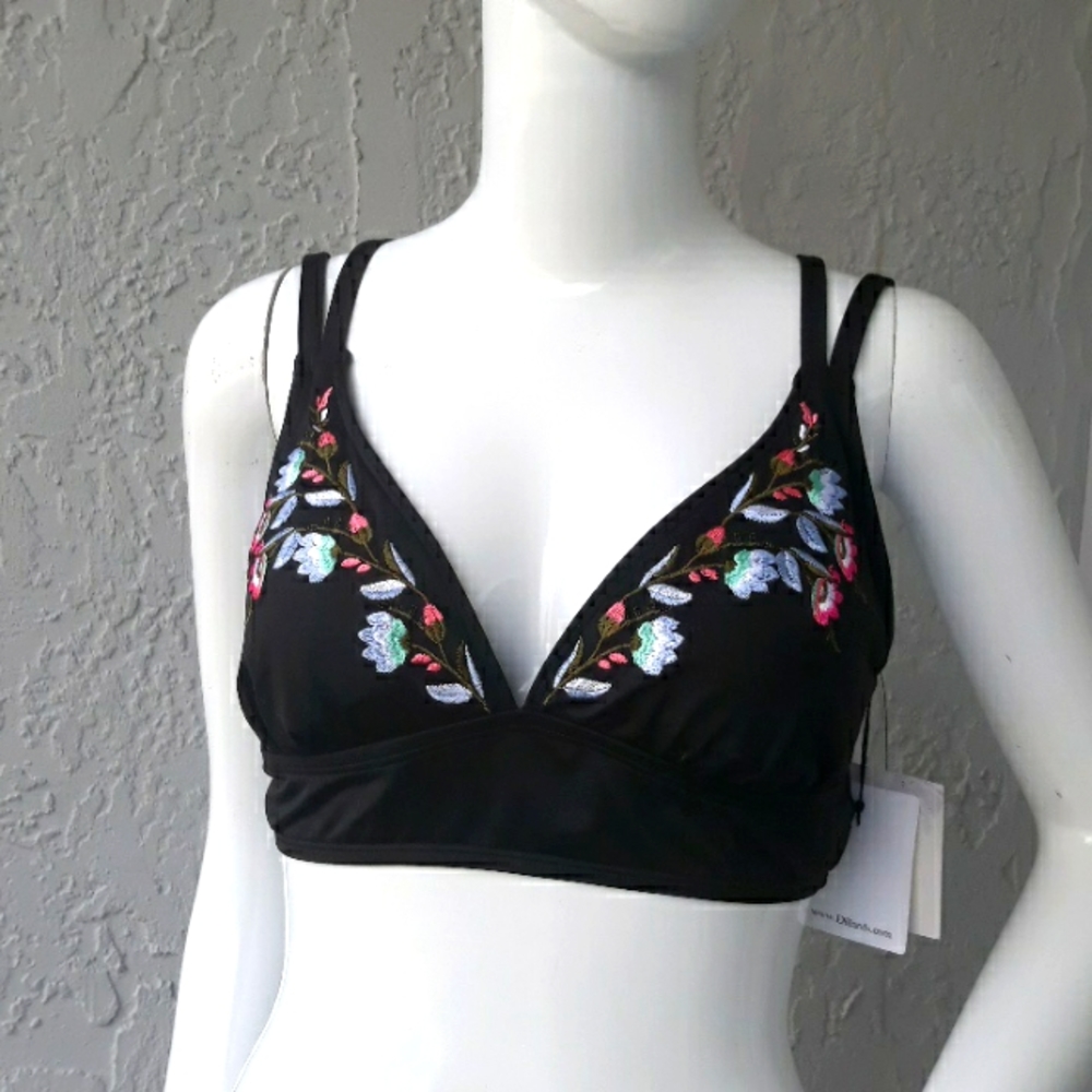 Gibson*Latimer Bikini Top NWT